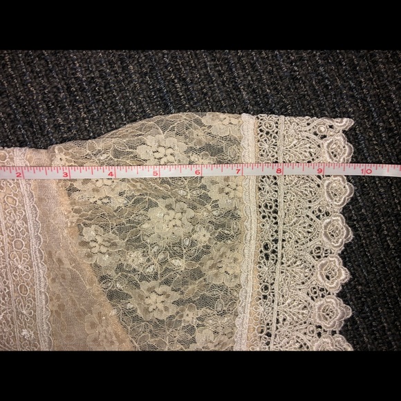 Super feminine lace wrap shirt. Hangs really well. - Picture 7 of 8